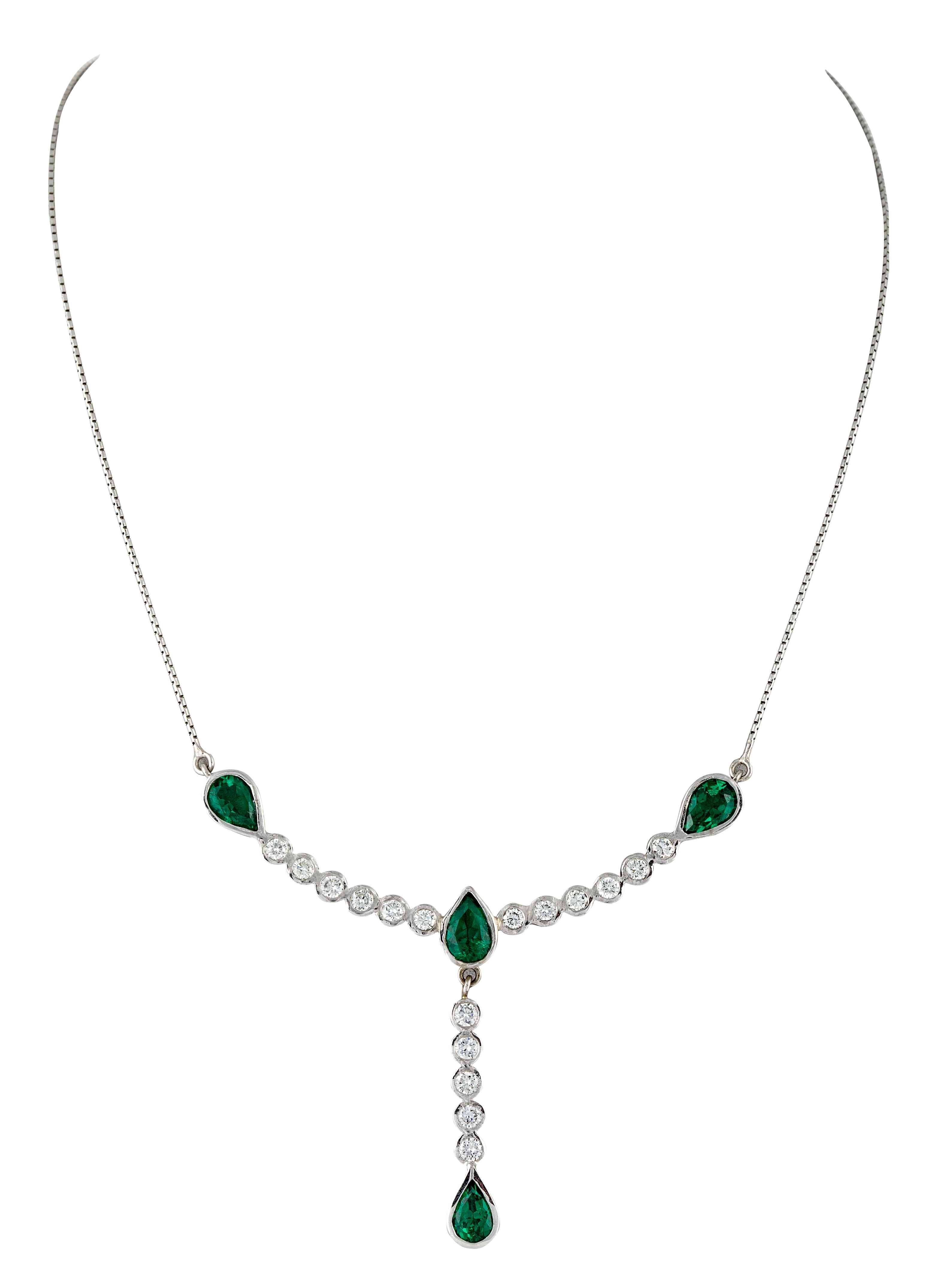 Diamond and emerald necklace | Strauss & Co