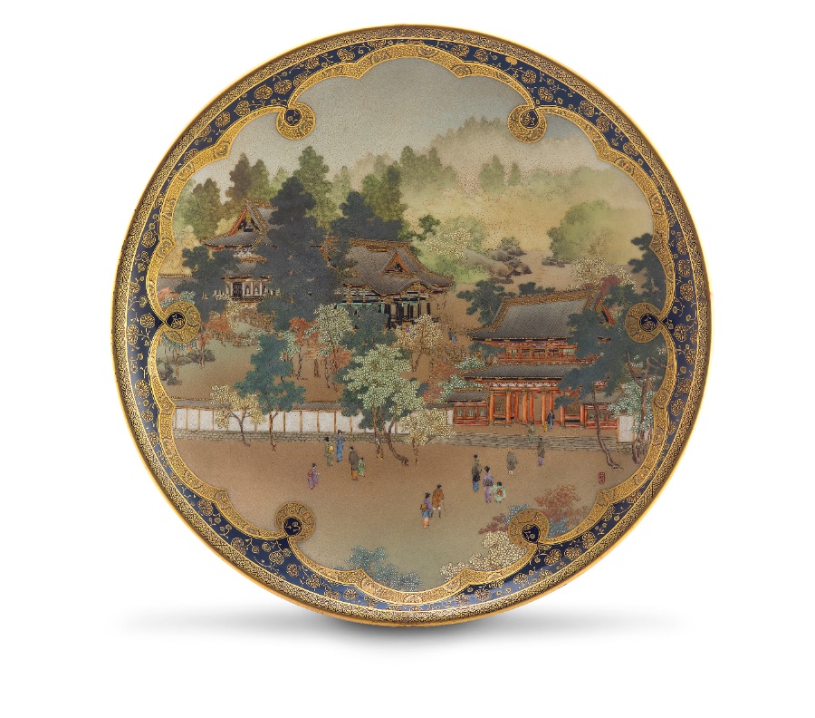 A Japanese Satsuma dish, Kinkozan Company, Meiji period, 1868-1912