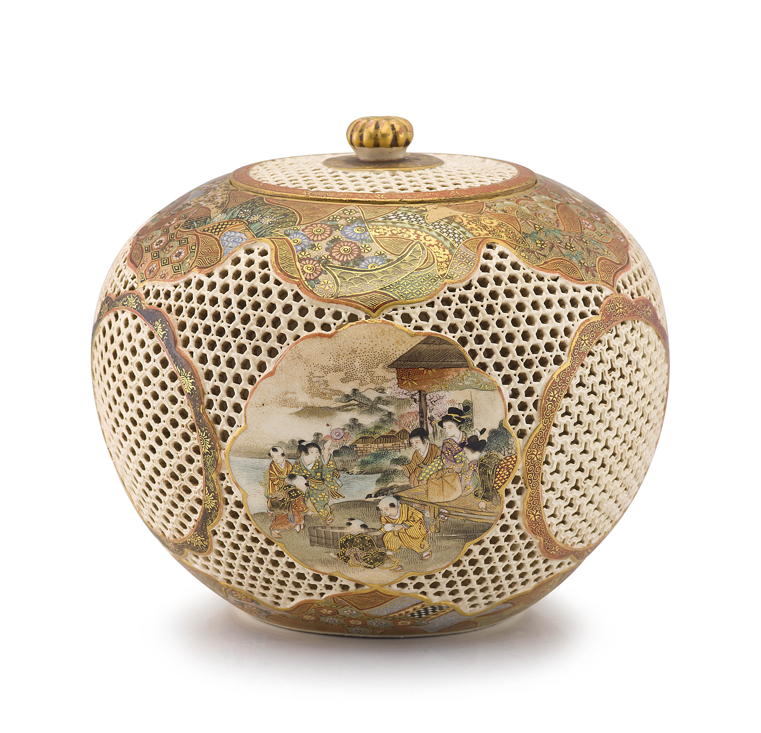 A Japanese Satsuma reticulated vessel and cover, Kyoto Ryozan, Meiji period, 1868-1912