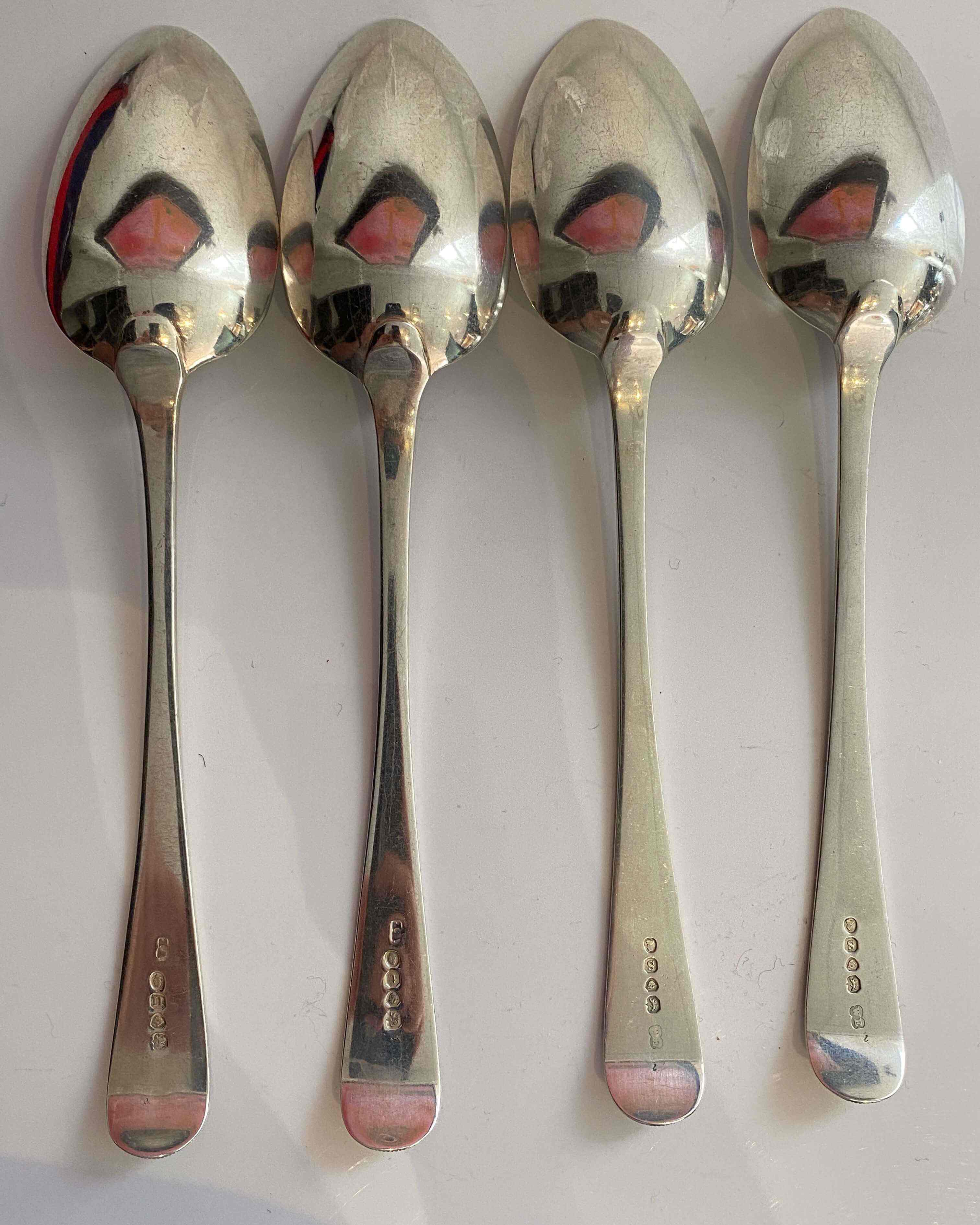A George IV and William IV silver assembled 'Shell and Thread' pattern flatware service, William Eaton, London, 1825-1837