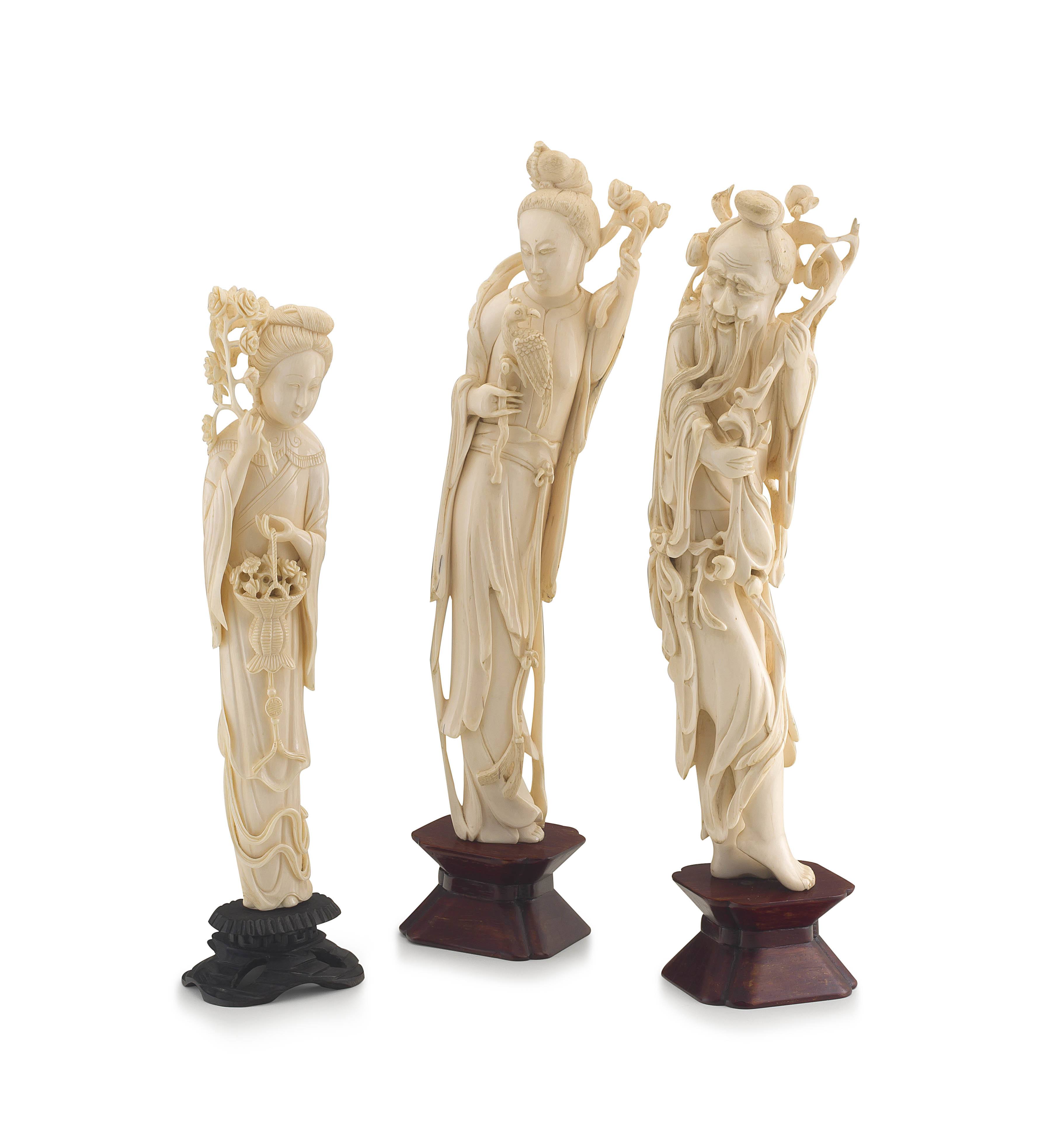 A Chinese ivory figure of a Guanyin, Qing dynasty, late 19th century