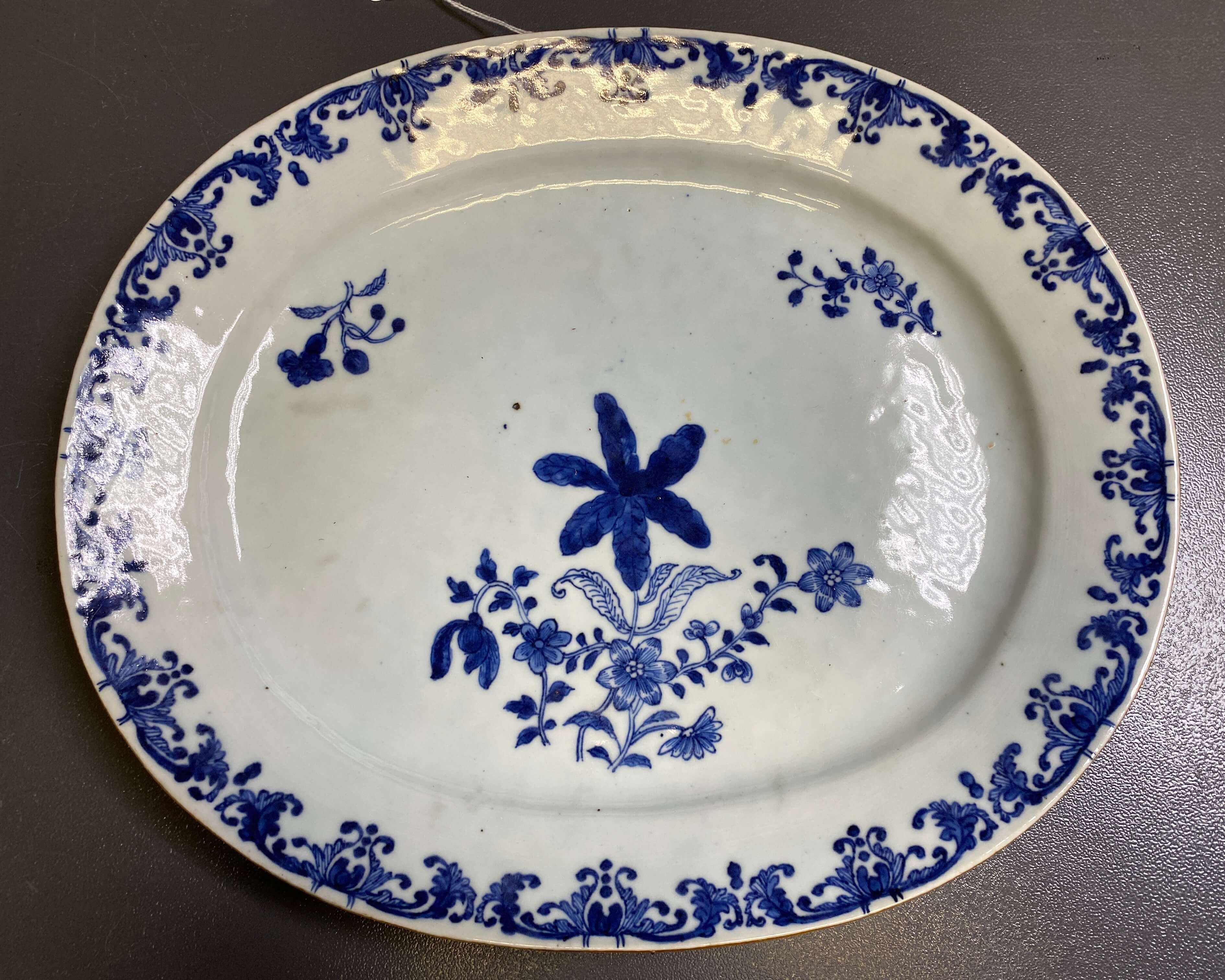 A pair of Chinese Export blue and white dishes, Qianlong period, 1735-1796