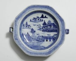 Three Chinese blue and white octagonal warming dishes, Qing Dynasty, Qianlong (1735-1796)
