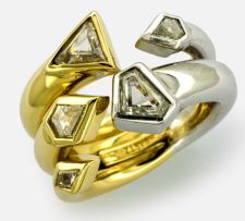 Diamond five stone ring, Schwartz