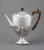 A Victorian silver coffee pot, Mappin Brothers, Sheffield, 1895