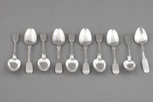 Eight Cape silver Fiddle pattern teaspoons, William Moore, mid 19th century
