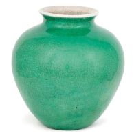 A Chinese apple-green craquelure-glazed jar, late 19th/early 20th century