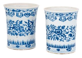 A pair of Chinese blue and white brush pots, Qing Dynasty, 18th century