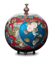 A Japanese cloisonné enamel vase, Meiji Period (1868-1912)