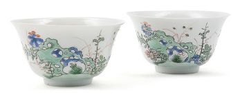 A pair of Chinese famille-verte tea bowls, Qing Dynasty, 18th century