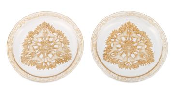 A pair of Lalique 'Chasse Chiens' plates, introduced in 1914, discontinued in 1947, Marcilhac, page 699, number 3001