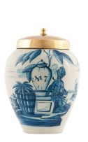 A Dutch Delft De Blompot tin-glazed blue and white snuff jar, 18th/19th century