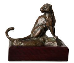 Dylan Lewis; Sitting Leopard Maquette III