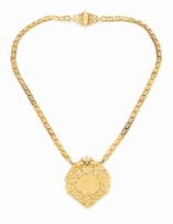 Indian gold pendant necklace