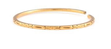 Indian gold open ended bangle