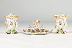 A porcelain inkstand, late 19th century