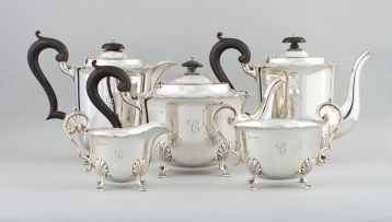A George V silver five-piece tea and coffee service, William Suckling, Birmingham, 1922