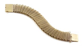 Gold bracelet, 1970s