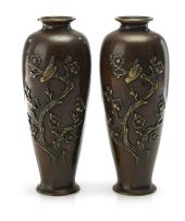 A pair of Japanese bronze vases, late Meiji Period (1868-1912)