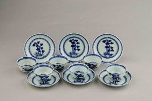 Six Chinese Export blue and white tea bowls and saucers, Qing Dynasty, circa 1750