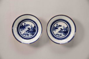 A pair of Chinese Export blue and white bowls, Qing Dynasty, Qianlong (1735-1796)