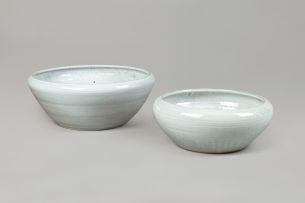 Two Linn Ware white-glazed bowls, 1942-1955