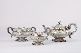 A William IV three piece silver tea service, Messrs Barnard, London, 1830