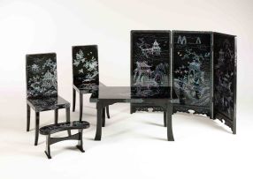 A Japanese Nagasaki export lacquer and mother-of-pearl inlaid five-piece suite, Zohiko, late Meiji Period (1868-1912)