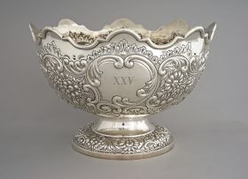 A late Victorian silver rose bowl, Goldsmiths & Silversmiths Co (William Gibson & John Lawrence Langman), London, 1896