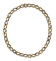 18ct gold curb-link chain