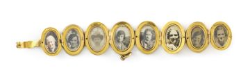 Victorian 9ct gold locket