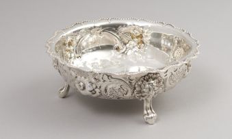 A George II silver cream jug, Samuel Meriton I, London, 1746