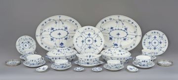 An assembled Royal Copenhagen 'Blue Fluted Plain' pattern dinner service, 20th century