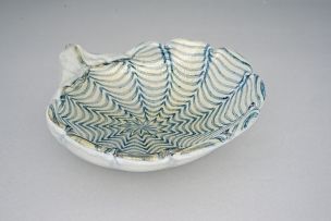 A Barovier & Toso Murano 'Cordonato d'Oro' gold leaf glass bowl, 1960s