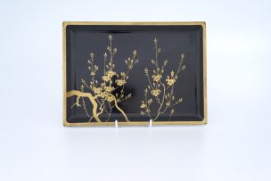 A Japanese gilt and lacquer tray, 20th century