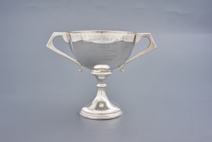 An Edward VII silver two-handled trophy cup, Charles Boyton & Son Ltd, London, 1908, retailed by Jays, 55 Kings Road, Brighton