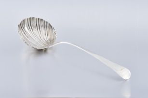 A George III silver Old English pattern ladle, Thomas Wilkes Barker, London, 1807