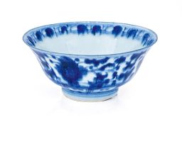 A Chinese provincial blue and white bowl, Qing Dynasty, 19th century