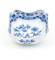 A Teichert Meissen Blue Onion pattern bowl, 20th century