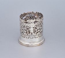 An Edward VII pierced silver two-handled wine cooler, Williams (Birmingham) Ltd, Birmingham, 1904