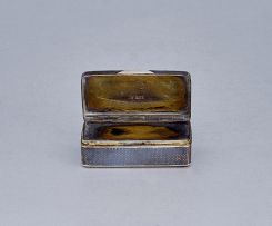A Russian silver and niello snuff box, maker's mark AC, Moscow, 19th century