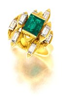 Emerald and diamond ring