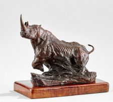 Dylan Lewis; Charging Rhino, maquette