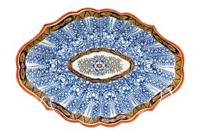 A Worcester 'Royal Lily' pattern blue and white dish, late 18th/early 19th century