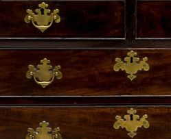 A George III style mahogany chest of drawers