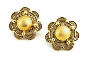 Pair of 18ct gold earrings