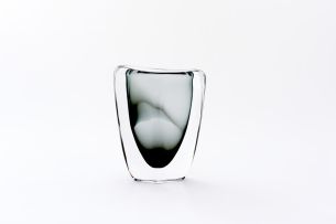 A Kosta Boda sommerso glass vase, Vicke Lindstrand, 1960s