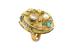 Diamond, emerald and pearl dress ring