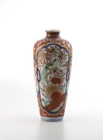 A Japanese Imari vase, Meiji Period (1868-1912)