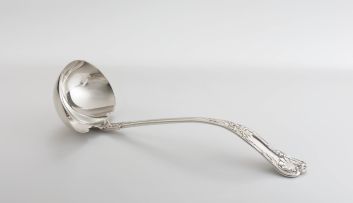 An American New Queen's pattern silver ladle, Gorham Manufacturing Co, with import marks for Birmingham, 1904